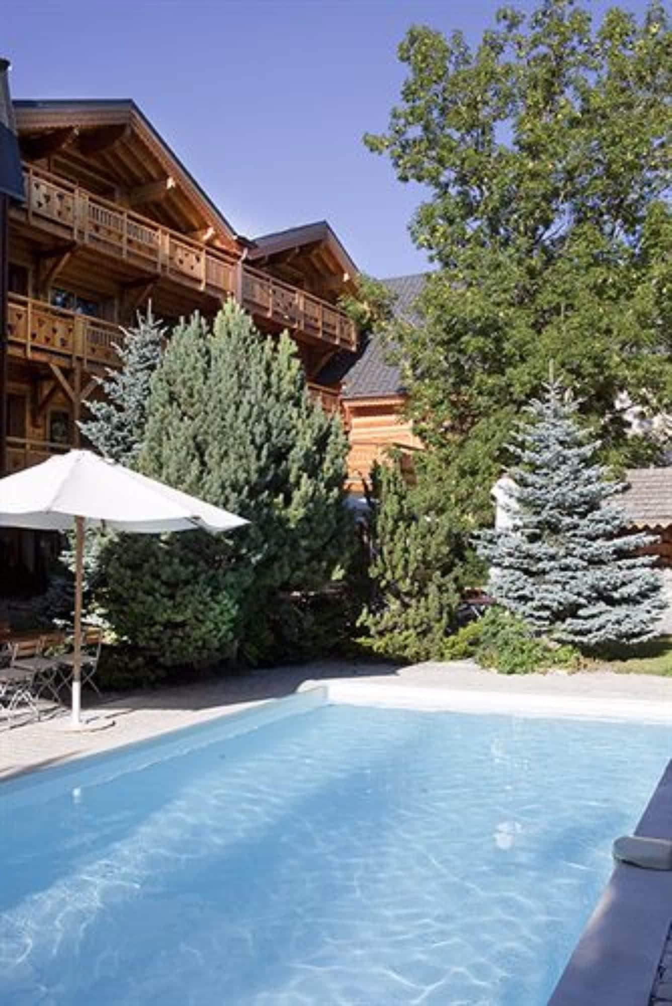 Hotel Chalet Mounier Лес дьо Алпс Екстериор снимка